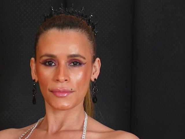 Alexa-Duque's BongaCams show and profile