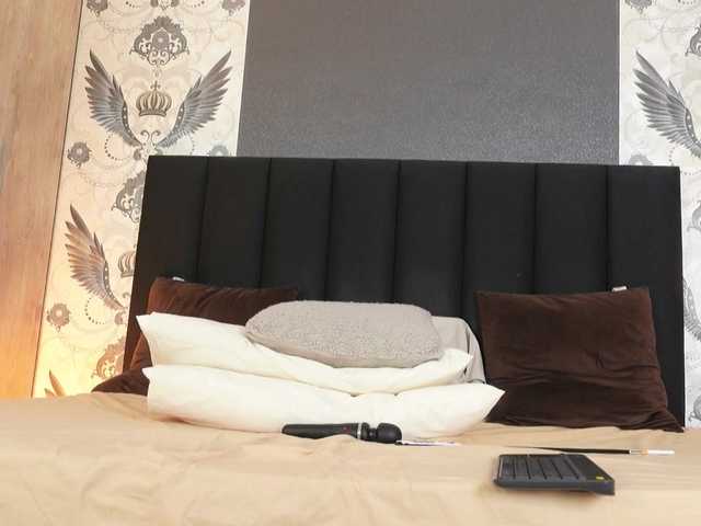 Alexa-Duque's BongaCams show and profile