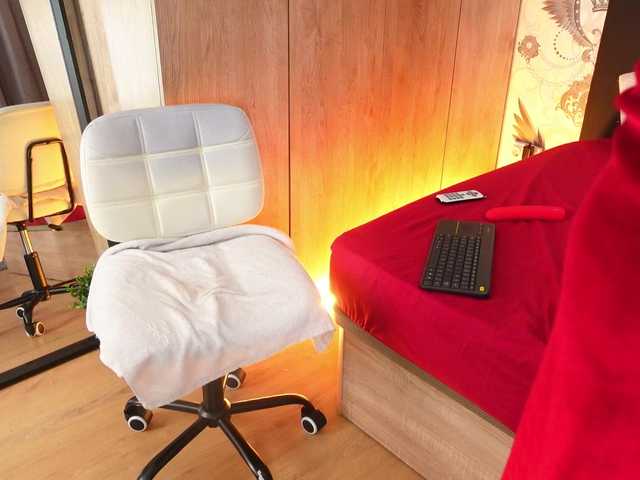 Alexa-Duque's BongaCams show and profile