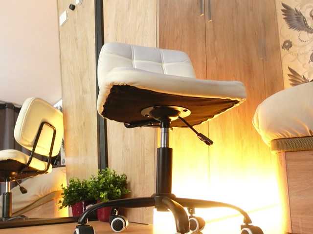 Alexa-Duque's BongaCams show and profile