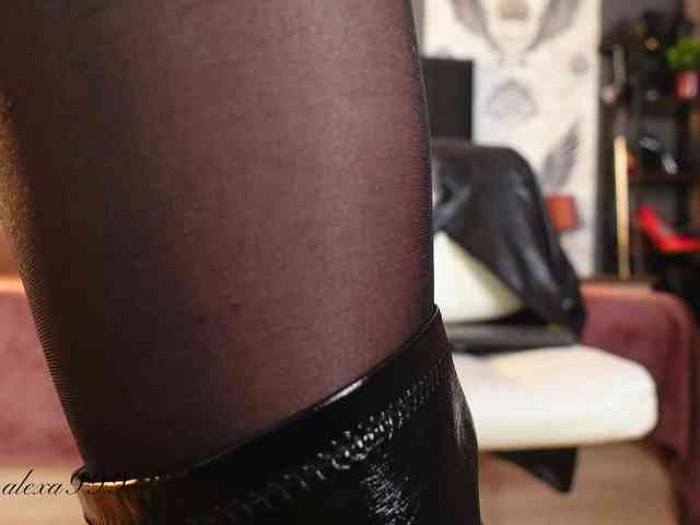 Alexa-Duque Alexa-Duque