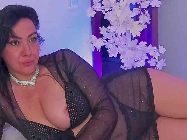 JackieJee webcam