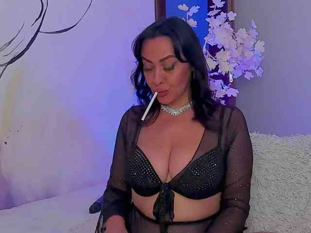JackieJee webcam