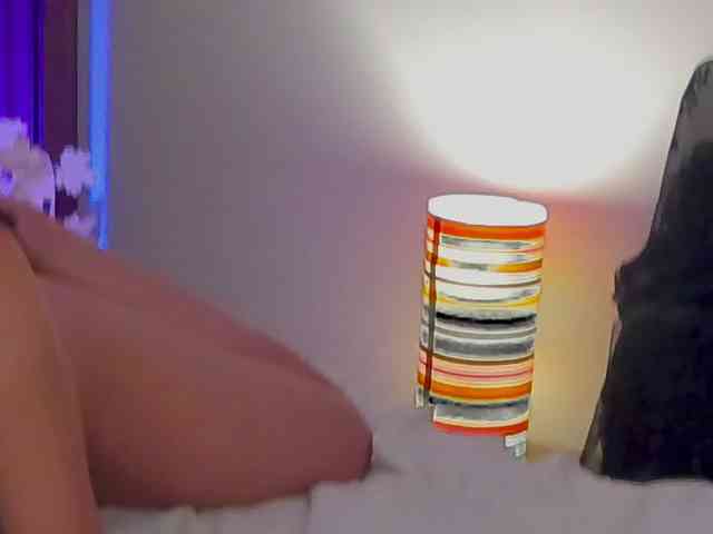JackieJee webcam