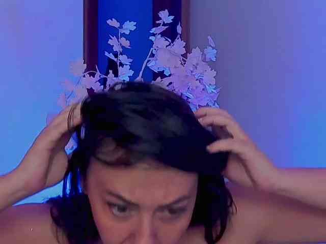 JackieJee webcam
