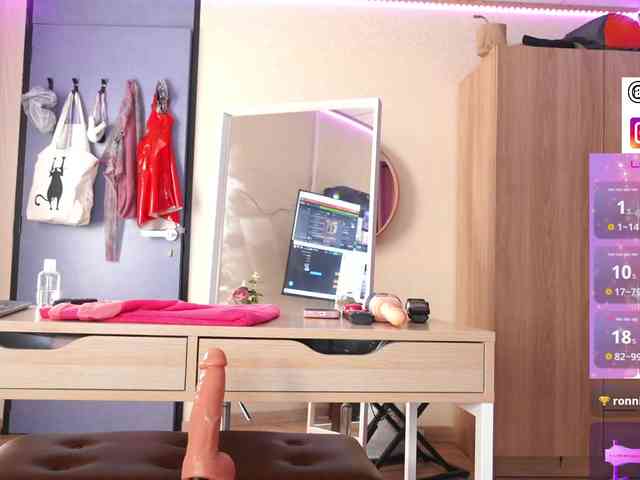AshiaEkta webcam