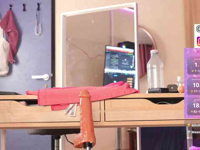 AshiaEkta webcam