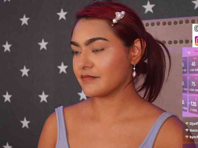 AshiaEkta webcam