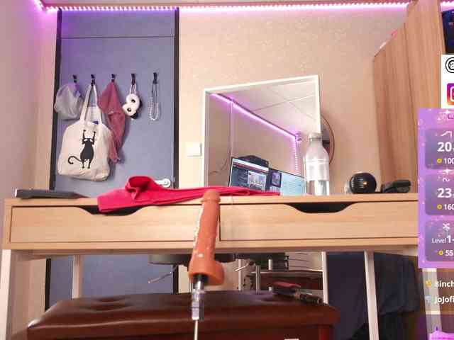 AshiaEkta webcam