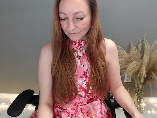 Prettygirl1703's BongaCams show and profile