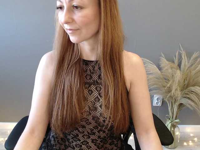 Prettygirl1703's BongaCams show and profile