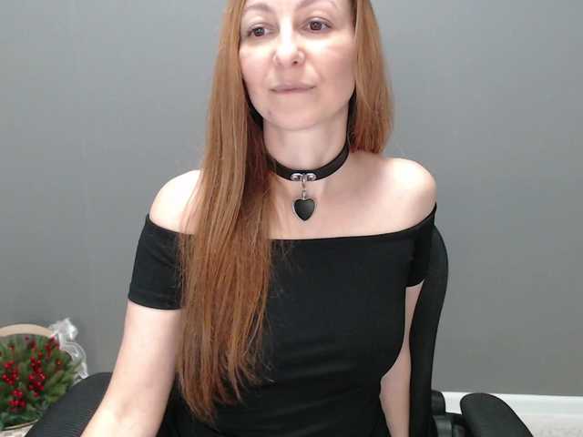Prettygirl1703's BongaCams show and profile