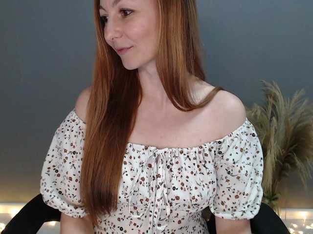 Prettygirl1703's BongaCams show and profile