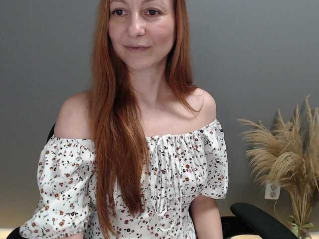 Prettygirl1703's BongaCams show and profile