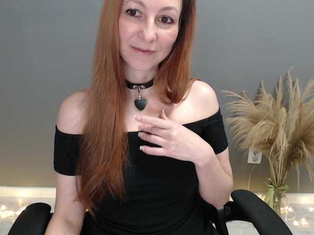 Prettygirl1703's BongaCams show and profile