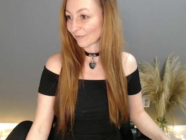 Prettygirl1703's BongaCams show and profile