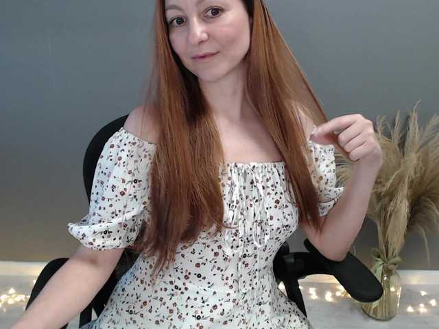 Prettygirl1703's BongaCams show and profile