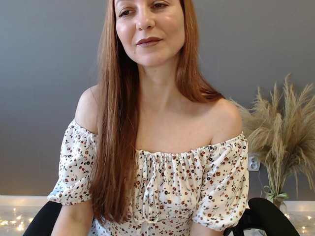 Prettygirl1703's BongaCams show and profile