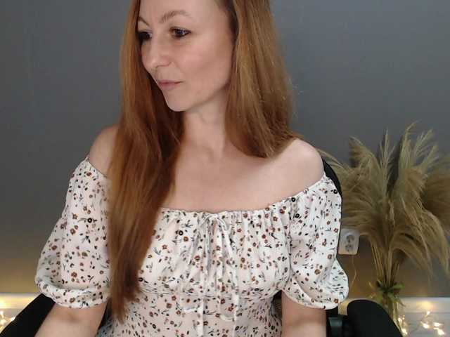 Prettygirl1703's BongaCams show and profile