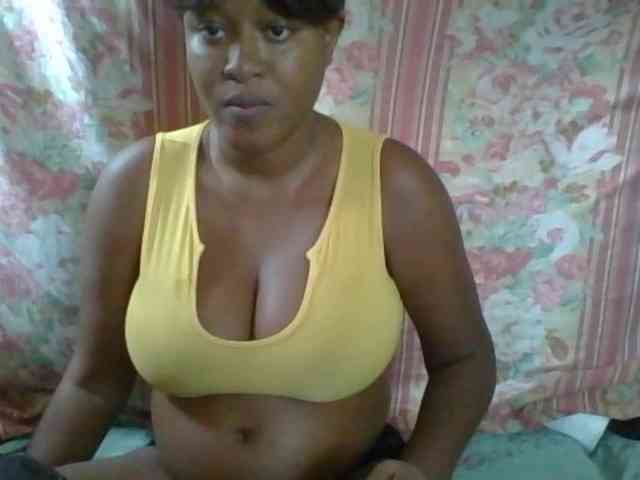 nipplepucker1 webcam