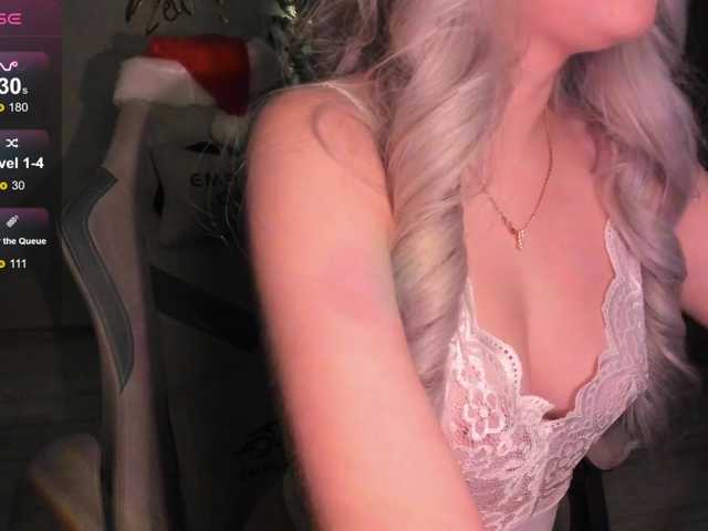 lanayounes's BongaCams show and profile