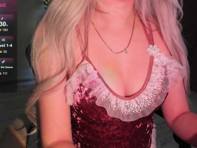 lanayounes's BongaCams show and profile