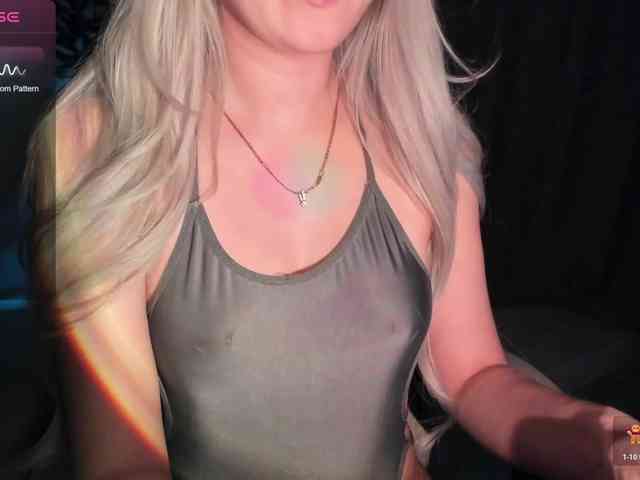 lanayounes Live Webcam on BongaCams