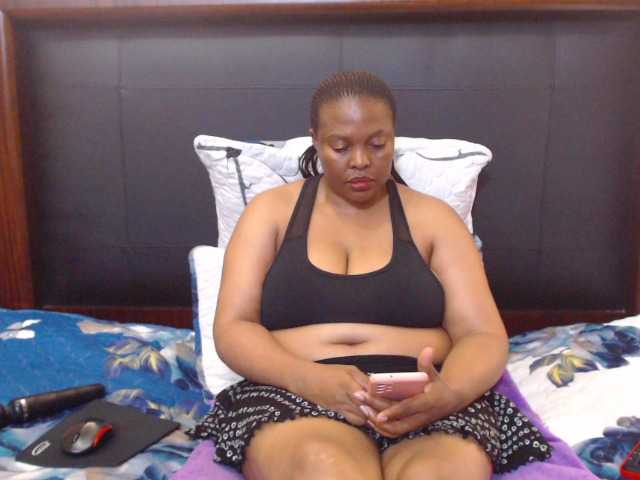 Busttyebony19 from BongaCams is Freechat