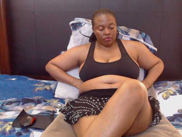 Busttyebony19 webcam