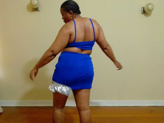 Busttyebony19's BongaCams show and profile