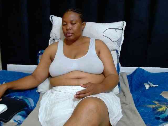 Busttyebony19 webcam