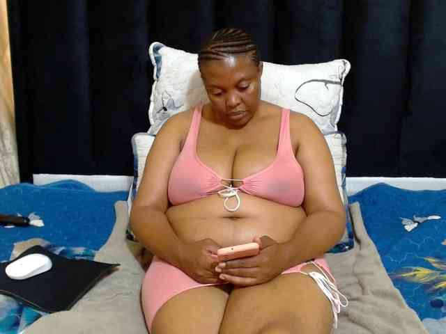 Busttyebony19 webcam