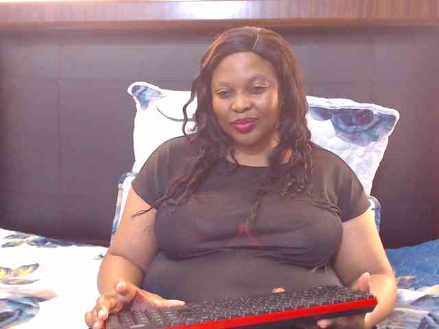 Busttyebony19 webcam