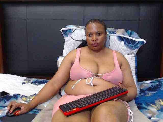 Busttyebony19 webcam