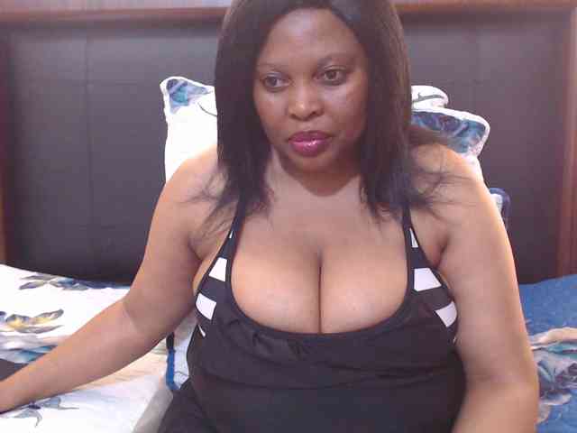 Busttyebony19 webcam