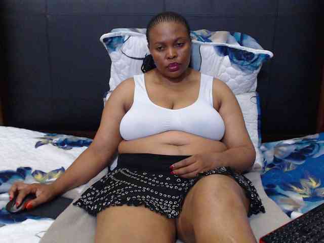 Busttyebony19 webcam