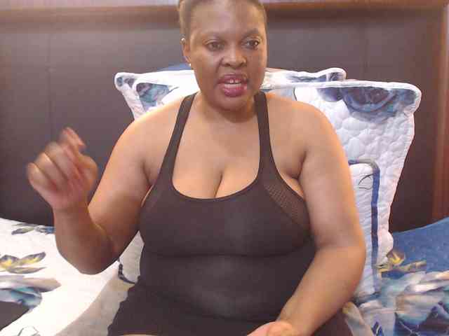 Busttyebony19 webcam