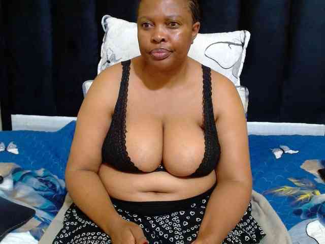 Busttyebony19 webcam