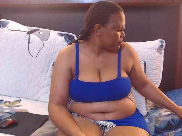Busttyebony19 webcam