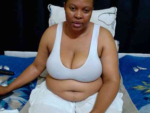 Busttyebony19 webcam