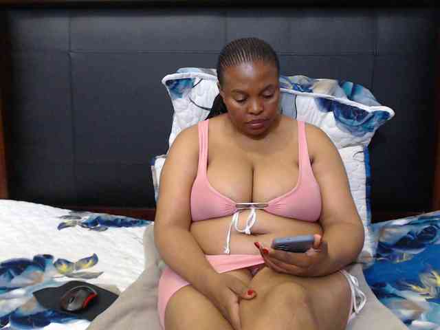 Busttyebony19 webcam