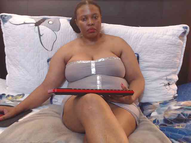 Busttyebony19 webcam