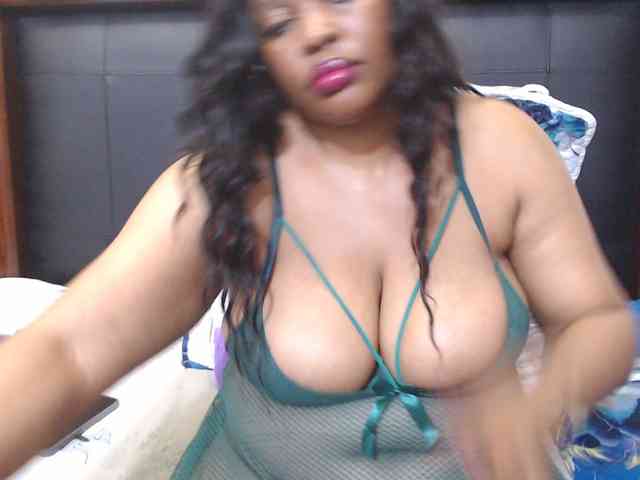 Busttyebony19 webcam