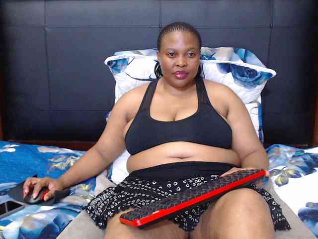 Busttyebony19 webcam