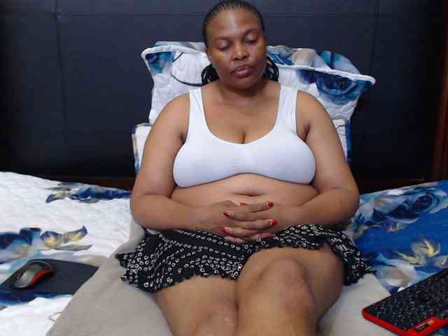 Busttyebony19 webcam