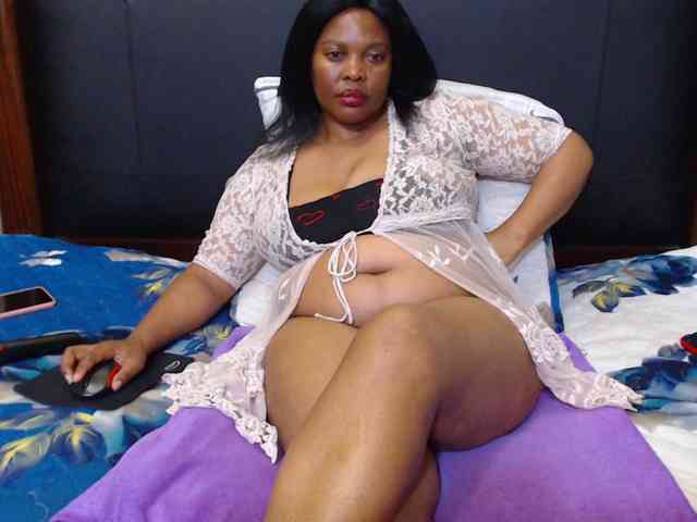 Busttyebony19 webcam