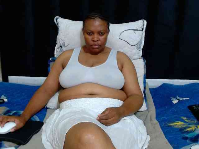 Busttyebony19 webcam