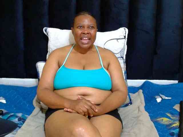 Busttyebony19 webcam