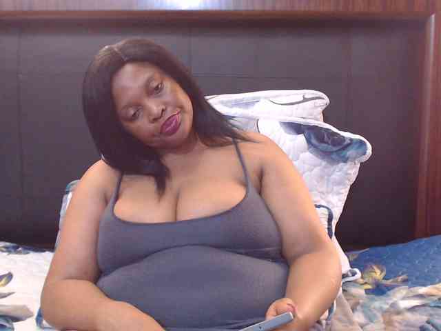 Busttyebony19 webcam