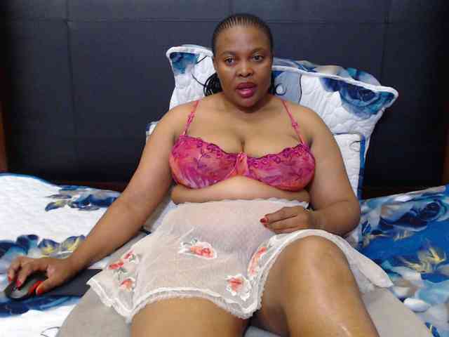 Busttyebony19 webcam